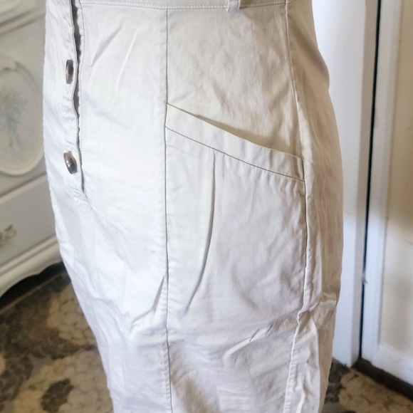 H&M - Picture 4 of 13